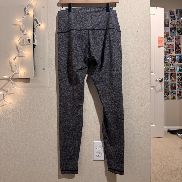 lululemon athletica Charcoal Heather Leggings - Picture 2 of 7